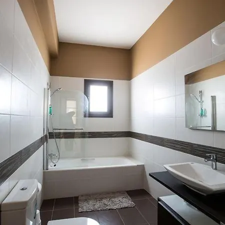 Deluxe, Fabulous And Luxurious 7bdr Villa, Close To Fig Tree Bay Protaras