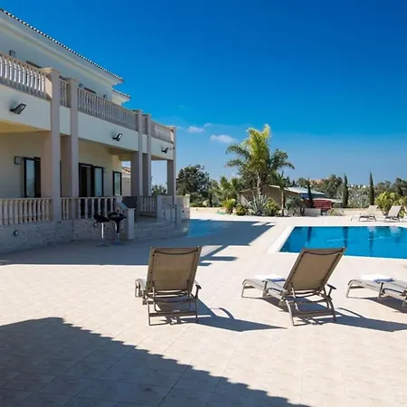 Villa Deluxe Fabulous&luxurious 7bdr Close To Fig Tree Bay